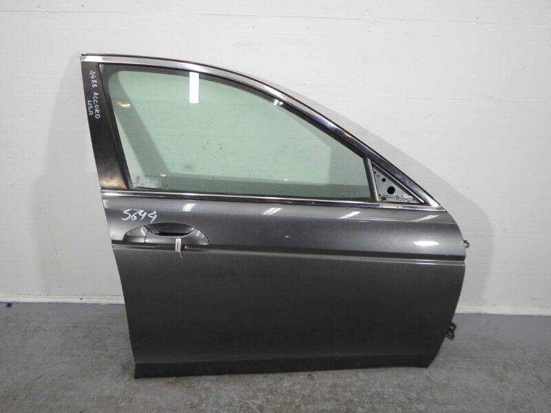 Изображение товара 54834 - 00054834 dver perednyaya pravaya