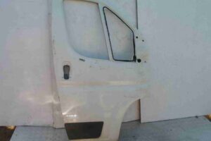 Изображение товара 57786 - 00057786 dver perednyaya pravaya Mercedes G klasse