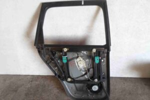 Изображение товара 58246 - 00058246 dver zadnyaya pravaya Mercedes A klasse