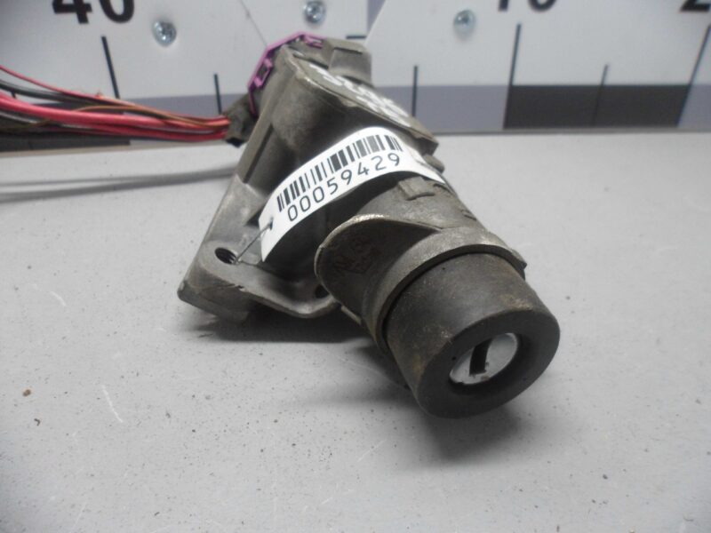 Изображение товара 59429 - 00059429 zamok zazhiganiya Toyota Corolla