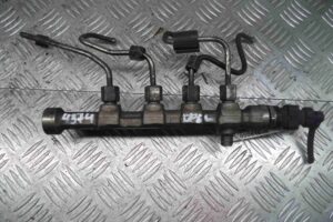 Изображение товара 61614 - 00061614 toplivnaya rampa Mazda 323