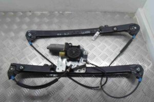 Изображение товара 62583 - 00062583 steklopodemnik perednij pravyj 