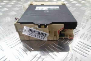 Изображение товара 63552 - 00063552 blok predokhranitelej Subaru Legacy