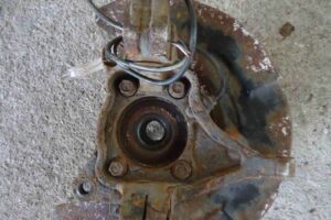 Изображение товара 63813 - 00063813 kulak povorotnyj levyj Peugeot 306