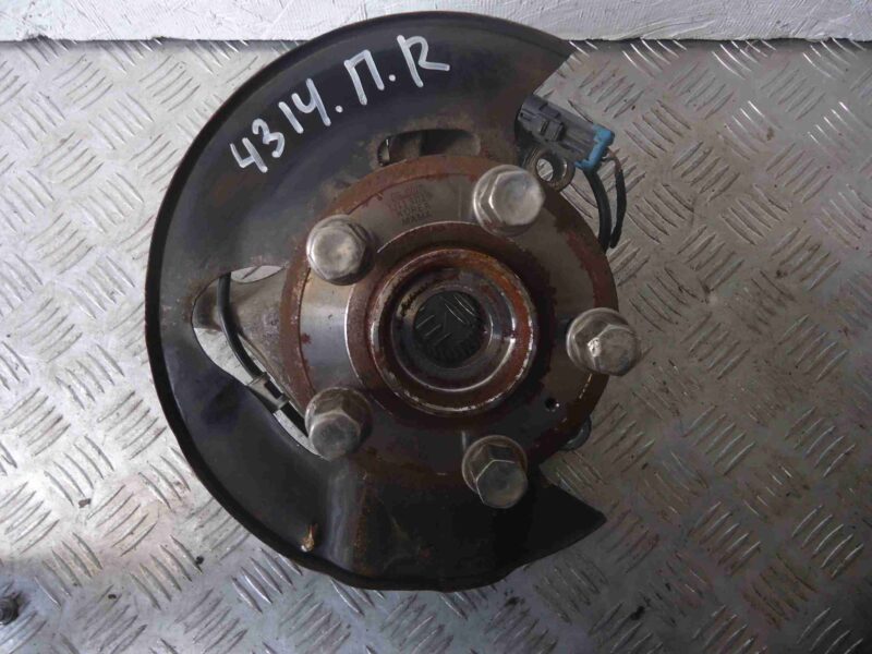 Изображение товара 64479 - 00064479 kulak povorotnyj pravyj Pontiac Vibe
