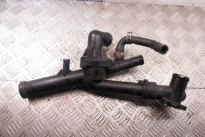 Изображение товара 65472 - 00065472 korpus termostata Toyota Corolla Verso