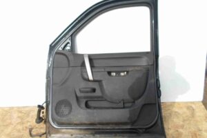 Изображение товара 65629 - 00065629 dver perednyaya pravaya 