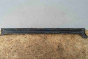 Изображение товара 65650 - 00065650 porog plastikovyj pravyj Peugeot 306