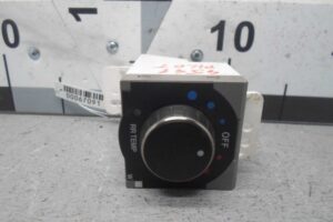 Изображение товара 67091 - 00067091 pereklyuchatel otopitelya Volkswagen Amarok 1