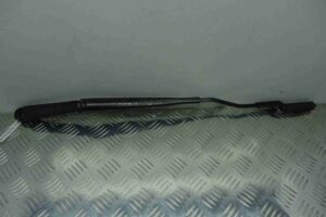 Изображение товара 67256 - 00067256 povodok stekloochistitelya Skoda Yeti