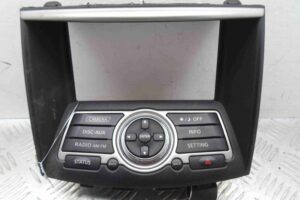 Изображение товара 67753 - 00067753 panel upravleniya magnitoloj Toyota Hiace 3