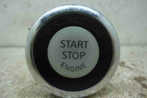 Изображение товара 67925 - 00067925 knopka salona Toyota Hiace