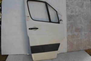 Изображение товара 69013 - 00069013 dver perednyaya pravaya Fiat Brava