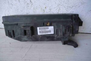 Изображение товара 71597 - 00071597 blok predokhranitelej Chrysler Cirrus