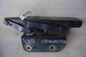 Изображение товара 72159 - 00072159 petlya kapota pravaya Chrysler Cirrus