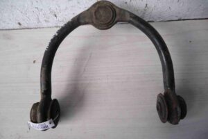 Изображение товара 73578 - 00073578 rychag perednij levyj verkhnij Chrysler Cirrus