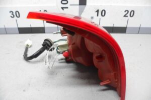 Изображение товара 75364 - 00075364 fonar kryshki levyj Toyota Hiace