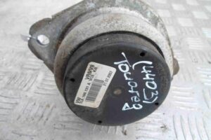 Изображение товара 75886 - 00075886 podushka krepleniya dvigatelya Toyota Corolla Matrix