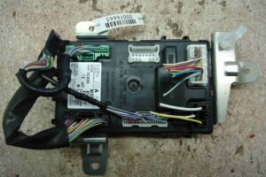 Изображение товара 76665 - 00076665 blok Body control module Toyota Hiace