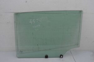 Изображение товара 77617 - 00077617 steklo dveri zadnej levoj 