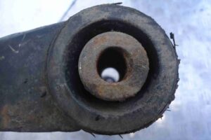 Изображение товара 78991 - 00078991 rychag perednij levyj nizhnij LDV Convoy 1