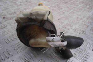 Изображение товара 79018 - 00079018 bachok gidrousilitelya Subaru Legacy 3