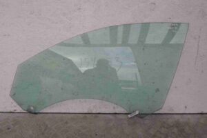 Изображение товара 79213 - 00079213 steklo dveri perednej levoj 