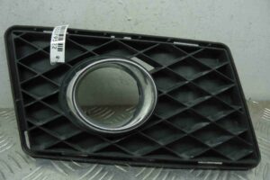 Изображение товара 79522 - 00079522 zaglushka (reshetka) v bamper Ford Transit