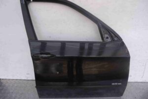 Изображение товара 79704 - 00079704 dver perednyaya pravaya 