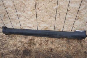 Изображение товара 80817 - 00080817 porog plastikovyj pravyj Toyota Hiace