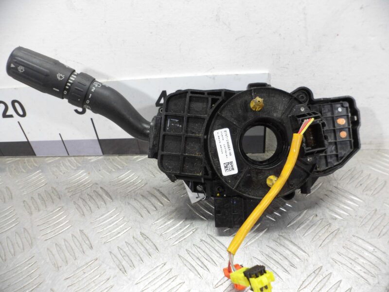 Изображение товара 81202 - 00081202 pereklyuchatel podrulevoj (strekoza) Ford Kuga