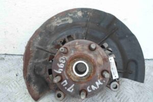 Изображение товара 82364 - 00082364 kulak povorotnyj levyj Subaru Legacy