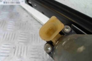 Изображение товара 82840 - 00082840 steklopodemnik zadnij levyj 