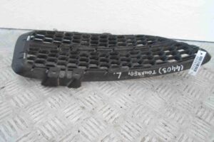 Изображение товара 83226 - 00083226 zaglushka (reshetka) v bamper Toyota Corolla Matrix