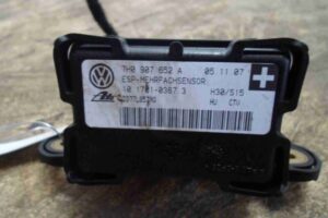 Изображение товара 83340 - 00083340 datchik uskoreniya Toyota Corolla Matrix 3