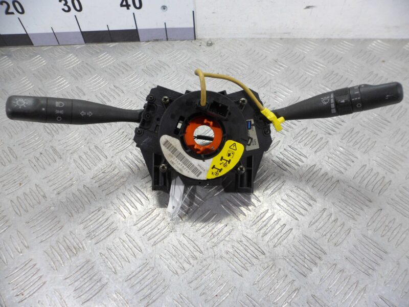 Изображение товара 83465 - 00083465 pereklyuchatel podrulevoj (strekoza) Audi Allroad