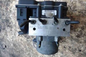 Изображение товара 83676 - 00083676 blok ABS Toyota Hiace