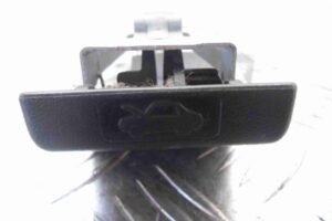 Изображение товара 83743 - 00083743 ruchka otkryvaniya kapota 