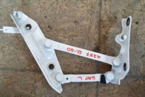 Изображение товара 88061 - 00088061 petlya kryshki bagazhnika 