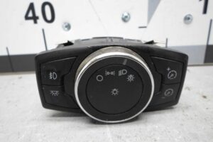 Изображение товара 88211 - 00088211 pereklyuchatel sveta Skoda Yeti