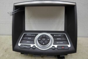 Изображение товара 88587 - 00088587 panel upravleniya magnitoloj Toyota Hiace