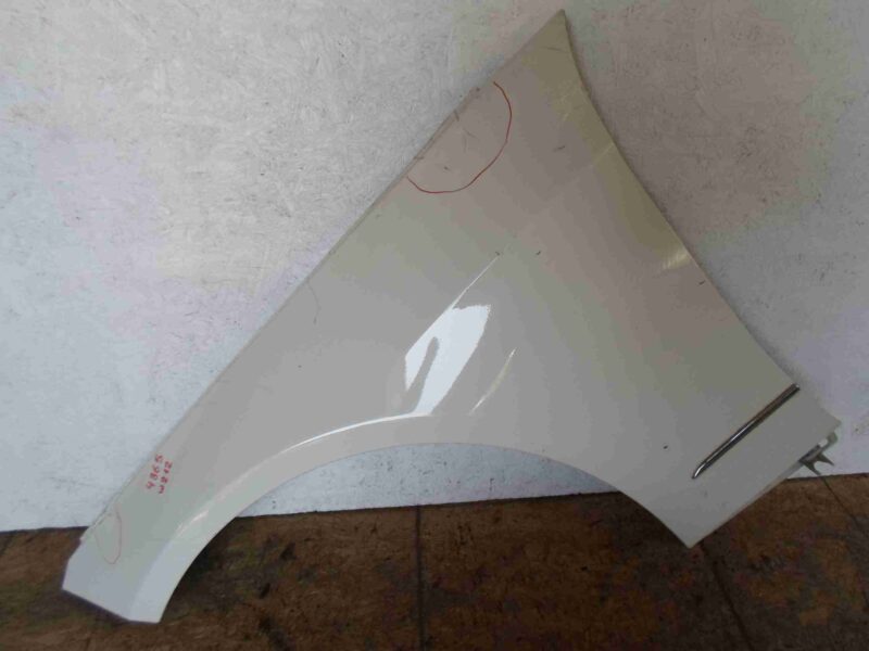 Изображение товара 88593 - 00088593 krylo levoe Ford Explorer