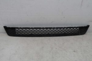 Изображение товара 90455 - 00090455 zaglushka (reshetka) v bamper