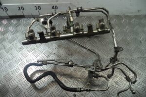 Изображение товара 90460 - 00090460 toplivnaya rampa Toyota Matrix