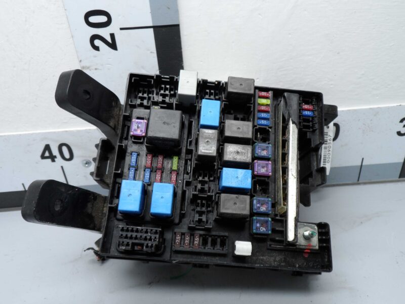 Изображение товара 90567 - 00090567 blok predokhranitelej Alfa Romeo 146