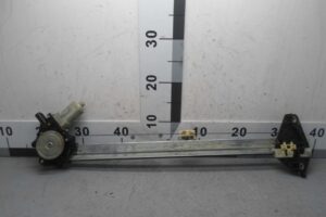 Изображение товара 91066 - 00091066 steklopodemnik perednij levyj 