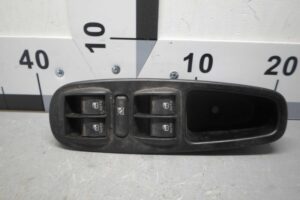 Изображение товара 91277 - 00091277 knopka steklopodemnika Bentley Continental