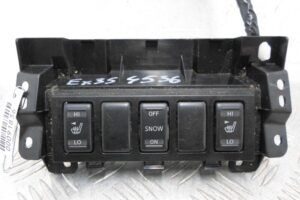 Изображение товара 91836 - 00091836 knopka salona Toyota Hiace