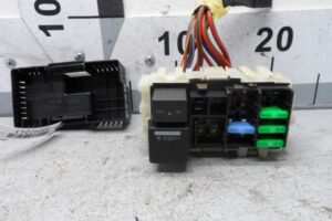 Изображение товара 92045 - 00092045 blok predokhranitelej Volkswagen Golf