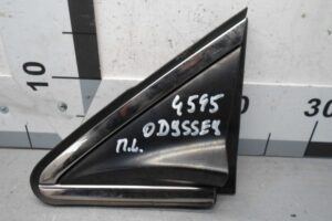 Изображение товара 93017 - 00093017 steklo kuzovnoe levoe 